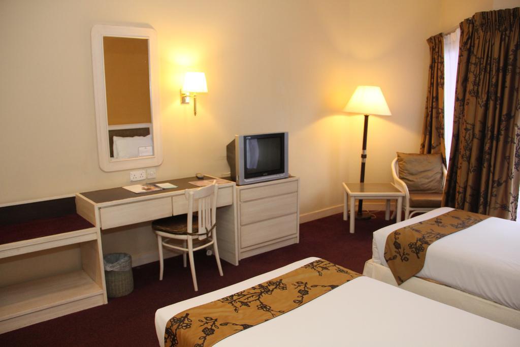 The Grand Beach Resort Port Dickson Chambre photo