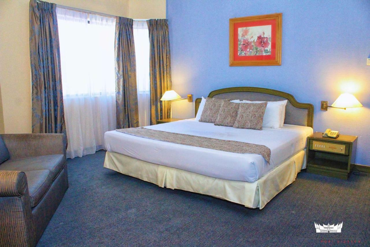 The Grand Beach Resort Port Dickson Extérieur photo
